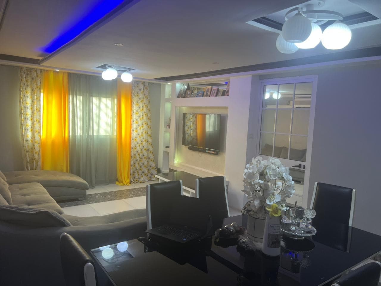 Apartamento t3 a venda no prestigiado zango 8 mil